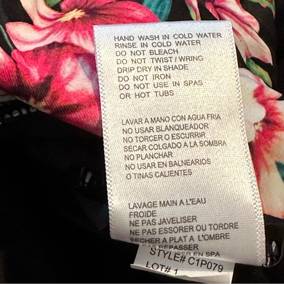 Carmen Marc Valvo Swimsuit One-Shoulder Floral-Print Ruffle One-Piece - Picture 9 of 10